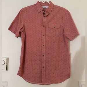 Old navy short sleeve button down shirt, size small